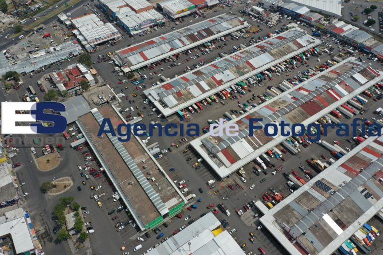Central de Abasto del municipio de Puebla Agencia de Fotografía Es Imagen