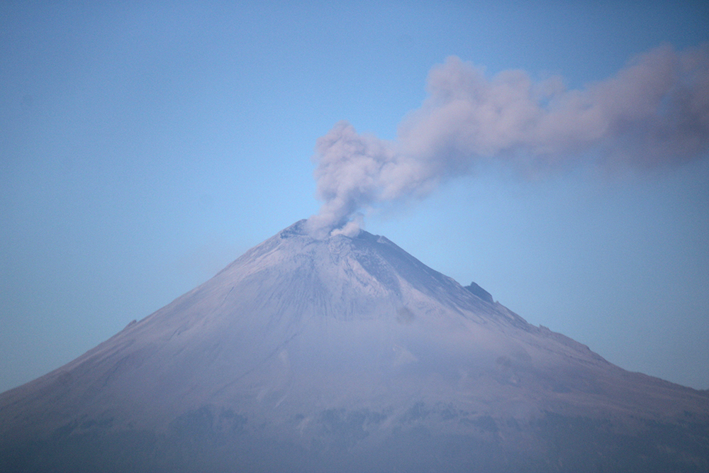 Fumarola del Popocatépetl Agencia de Fotografía Es Imagen