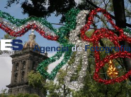 Adornos Festejos Patrios - ES imagen agencia de fotografía