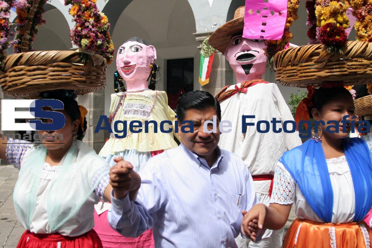 Mario Marin Convite Huey Atlixcayotl - Agencia De Fotografía Es Imagen