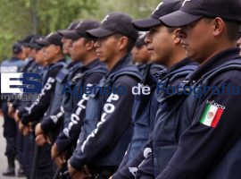 Alcaldesa entrega reconocimientos - ES imagen agencia de fotografía