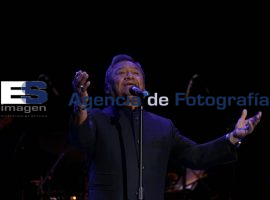 Manzanero en Concierto - ES imagen agencia de fotografía
