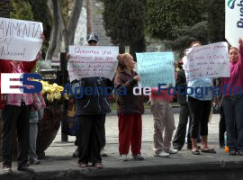 Manifestacion Av. Nacional - ES imagen agencia de fotografía