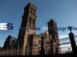 Catedral al Atardecer - ES imagen agencia de fotografía