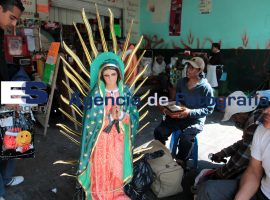 Peregrinos Guadalupanos Cholula - ES imagen agencia de fotografía