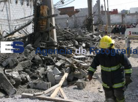 Construccion Derrumbada - ES imagen agencia de fotografía