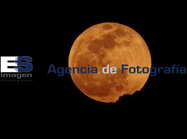 Luna Llena - ES imagen agencia de fotografía