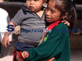 Ninos Santo Tomas Chautla - ES imagen agencia de fotografía