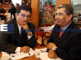 Javier López Zavala y Carlos Meza - ES imagen agencia de fotografía