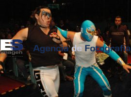 Místico vs Rey Bucanero  - ES imagen agencia de fotografía