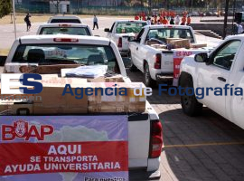 Banderazo de Salida Víveres Haití - ES imagen agencia de fotografía