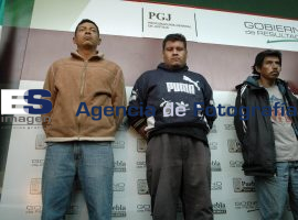 Presentación de asaltantes a casa habitación - ES imagen agencia de fotografía