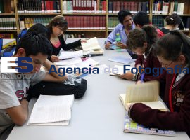 Día estatal de la lectura - ES imagen agencia de fotografía