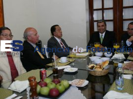 Zavala se reune con comunicadores  - ES imagen agencia de fotografía
