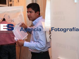 Eduardo Rivera Votacion PAN - ES imagen agencia de fotografía