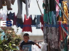 Vida Cotidiana Junta Auxiliar Canoa - ES imagen agencia de fotografía