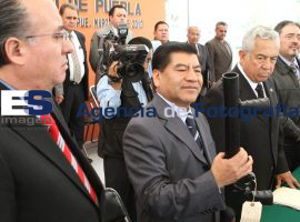 Entrega de armas - ES imagen agencia de fotografía