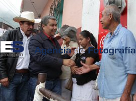 Javier López Zavala en Huehuetla - ES imagen agencia de fotografía