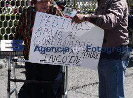 Se manifiestan en la PGJ defraudados de INCION - ES imagen agencia de fotografía