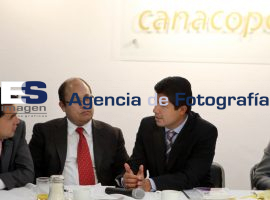 Se reune Eduardo Rivera con empresarios de la Canacope - ES imagen agencia de fotografía