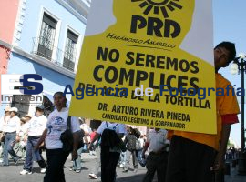 Rivera paga por Publicidad en marcha de sindicatos  - ES imagen agencia de fotografía