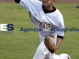 Pericos Vs Petroleros - ES imagen agencia de fotografía