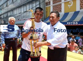 Montero en Mercado 5 de Mayo  - ES imagen agencia de fotografía
