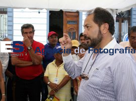 Etcheverry se reune con defraudados - ES imagen agencia de fotografía