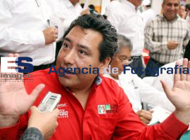 Leobardo Soto se reune con candidatos priístas  - ES imagen agencia de fotografía
