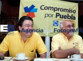 PRD en rueda de prensa  - ES imagen agencia de fotografía