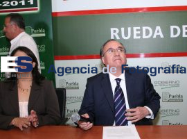 Gobernación denunciará a académico - ES imagen agencia de fotografía