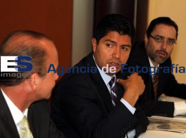 Se reune Eduardo Rivera con el CCE - ES imagen agencia de fotografía