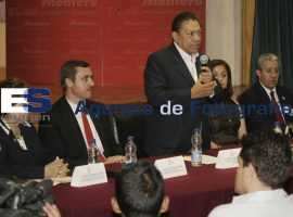 Montero en la Cruz Roja  - ES imagen agencia de fotografía