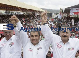 Beltrones acompaña a Zavala  - ES imagen agencia de fotografía