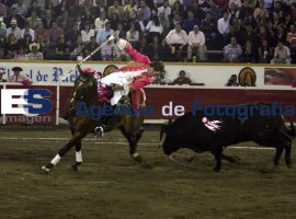 Corrida de Toros en El Relicario - ES imagen agencia de fotografía