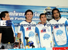 Presentan refuerzos del Puebla F.C. - ES imagen agencia de fotografía