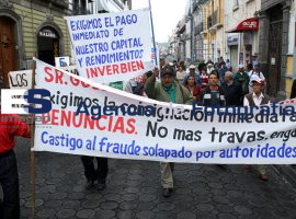 Defraudados en el Congreso - ES imagen agencia de fotografía