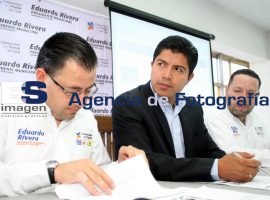 Eduardo Rivera en rueda de prensa  - ES imagen agencia de fotografía