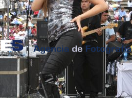 Se presenta Ana Bárbara en el cierre de campaña de Moreno valle - ES imagen agencia de fotografía