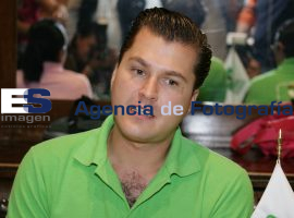 Juan Carlos natale en rueda de prensa  - ES imagen agencia de fotografía