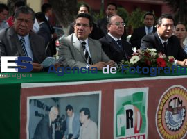Develación de Busto CTM - ES imagen agencia de fotografía