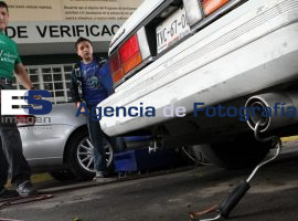 Vence plazo para verificar placas 9-0 - ES imagen agencia de fotografía