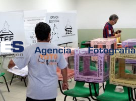 Inician la elecciones - ES imagen agencia de fotografía