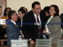 Rafael Moreno Valle Recibe Constancia de Mayoría - ES imagen agencia de fotografía