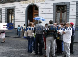 Dafraudados se manifiestan frente a Congreso  - ES imagen agencia de fotografía