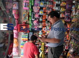 Útiles escolares  - ES imagen agencia de fotografía