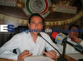 Diputados del PRI hablan sobre su legislatura  - ES imagen agencia de fotografía