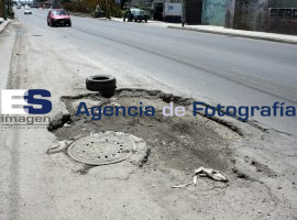 Baches en la Ciudad de Puebla - ES imagen agencia de fotografía