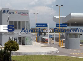 Abandonada la terminal de carga del aeropuerto Hermanos Serdán - ES imagen agencia de fotografía