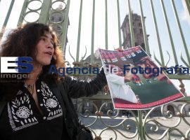 Cambio de Escudo en Catedral - ES imagen agencia de fotografía